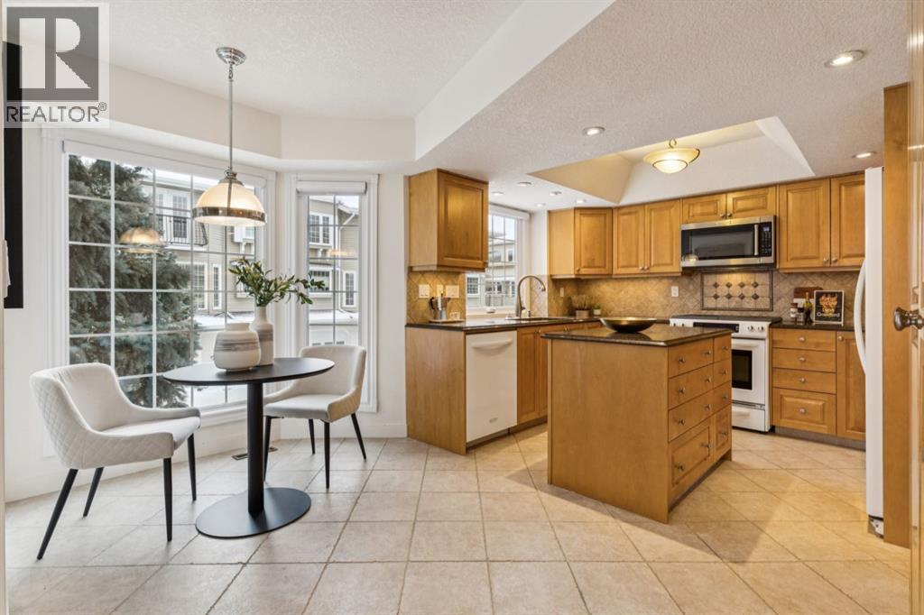 Single Family House for Sale in    Street NW Varsity Calgary 