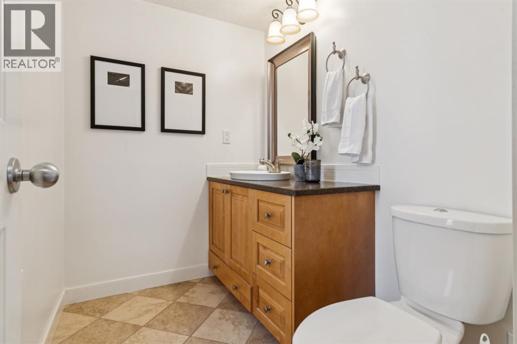 Single Family House for Sale in    Street NW Varsity Calgary 