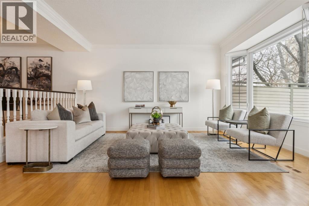 Single Family House for Sale in    Street NW Varsity Calgary 