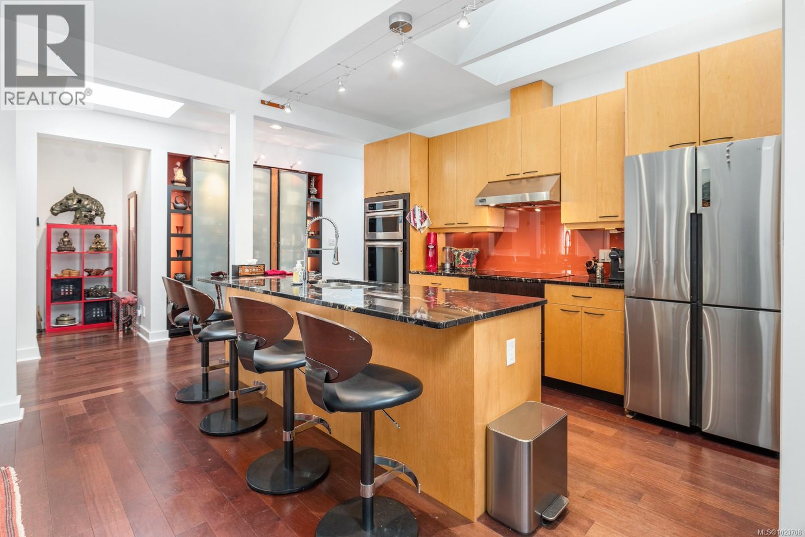 2598 Kinnoull Cres, Mill Bay