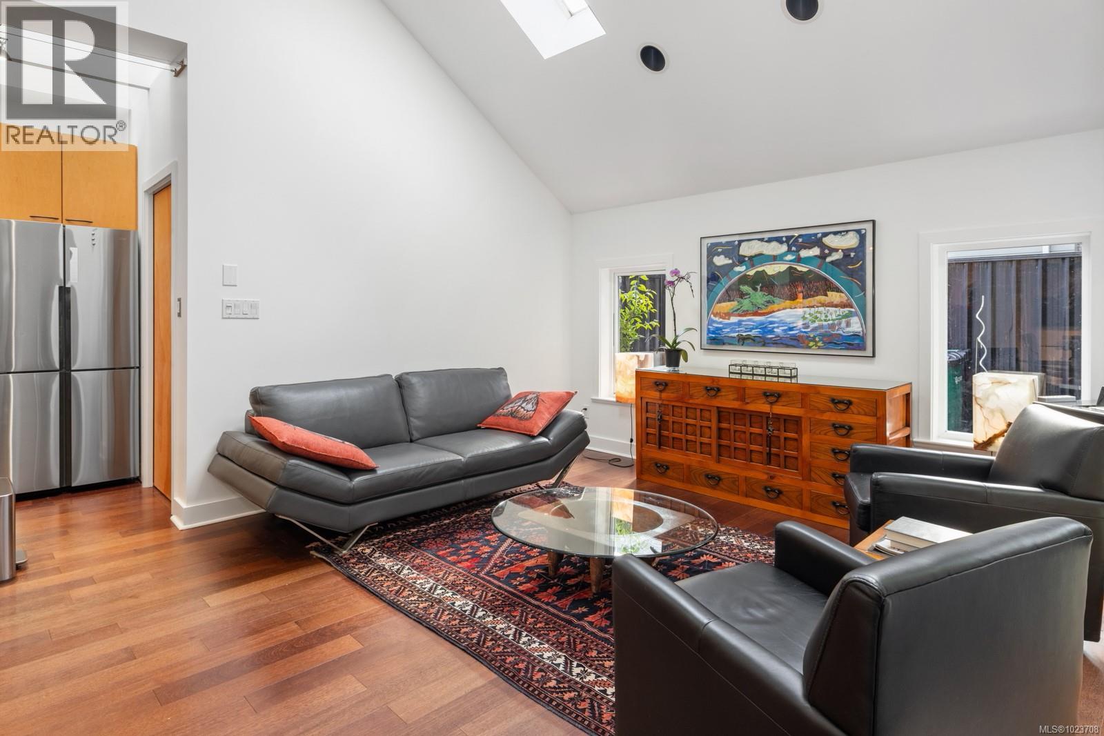 2598 Kinnoull Cres, Mill Bay