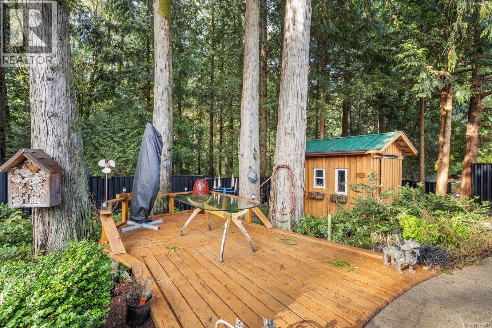 2598 Kinnoull Cres, Mill Bay