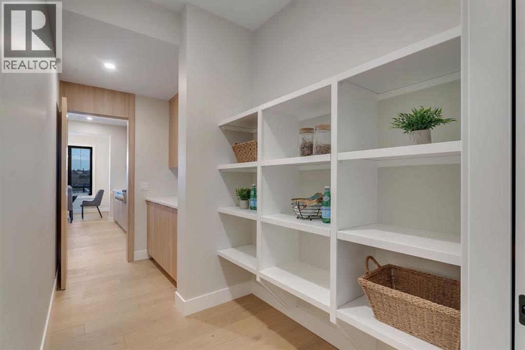 Single Family House for Sale in  Spring Creek Point SW Springbank Hill Calgary 