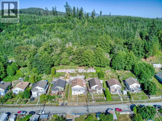 5756 WILLOW AVE - 34