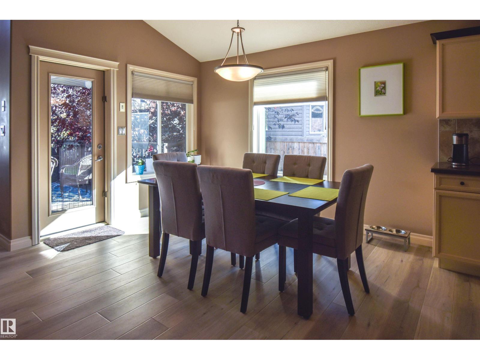 
          62 Linkside BV
            <br/>
            <span>Spruce Grove</span>
            , 
            <span>AB</span>
             <span>T7X4A6</span>
         - Photo 36