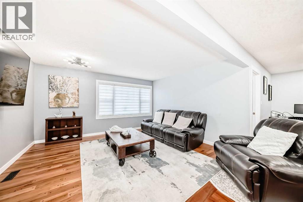 Single Family House Bungalow for Sale in   Street NW Varsity Calgary 