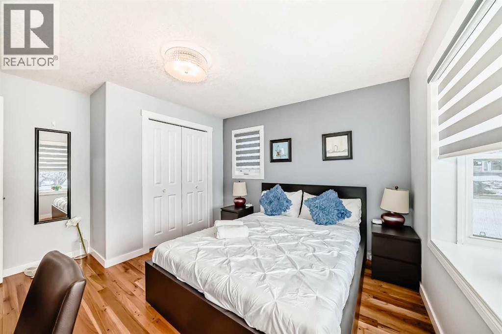 Single Family House Bungalow for Sale in   Street NW Varsity Calgary 