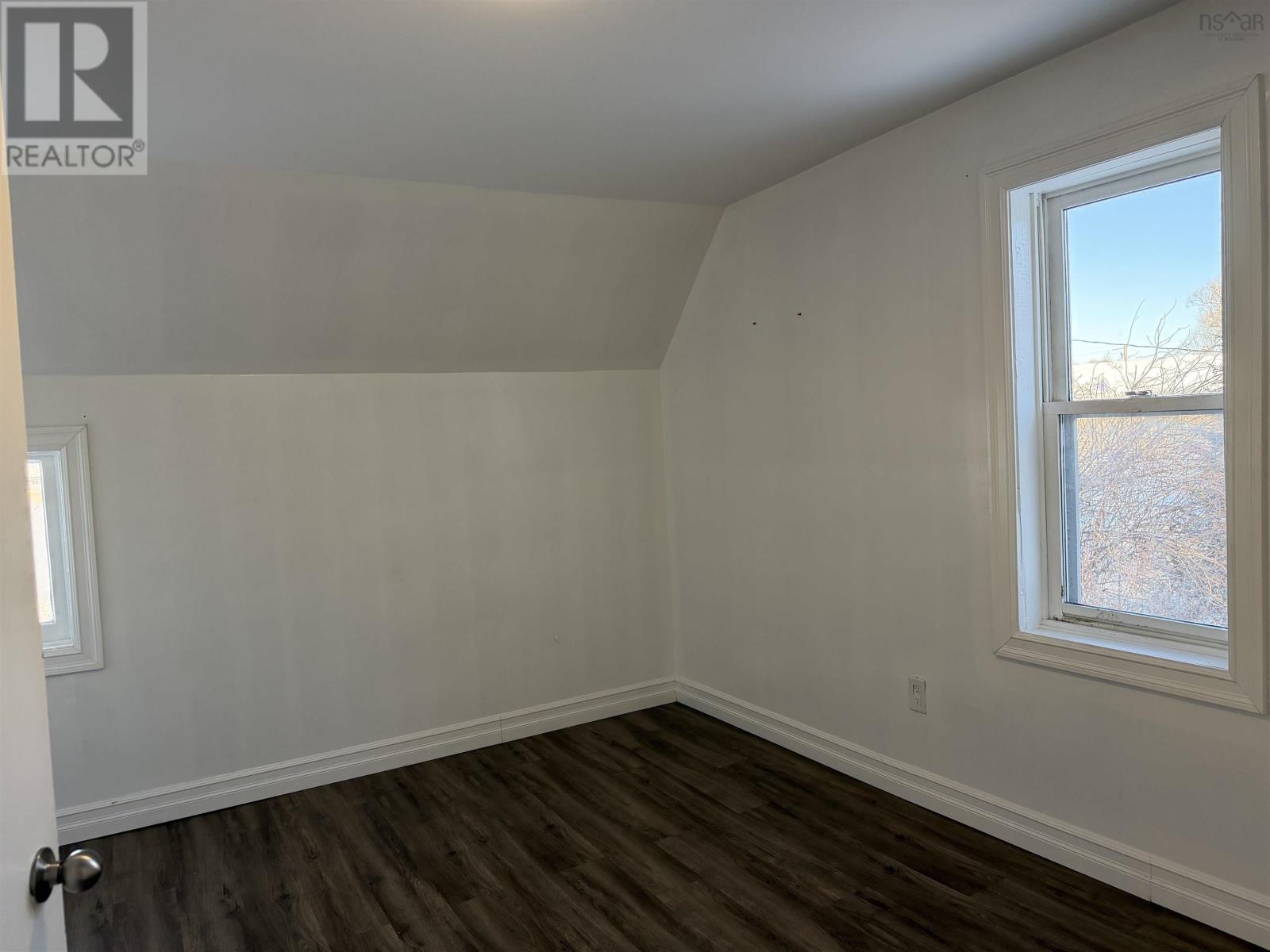 Property 25 of 27 of 250 North Main Street