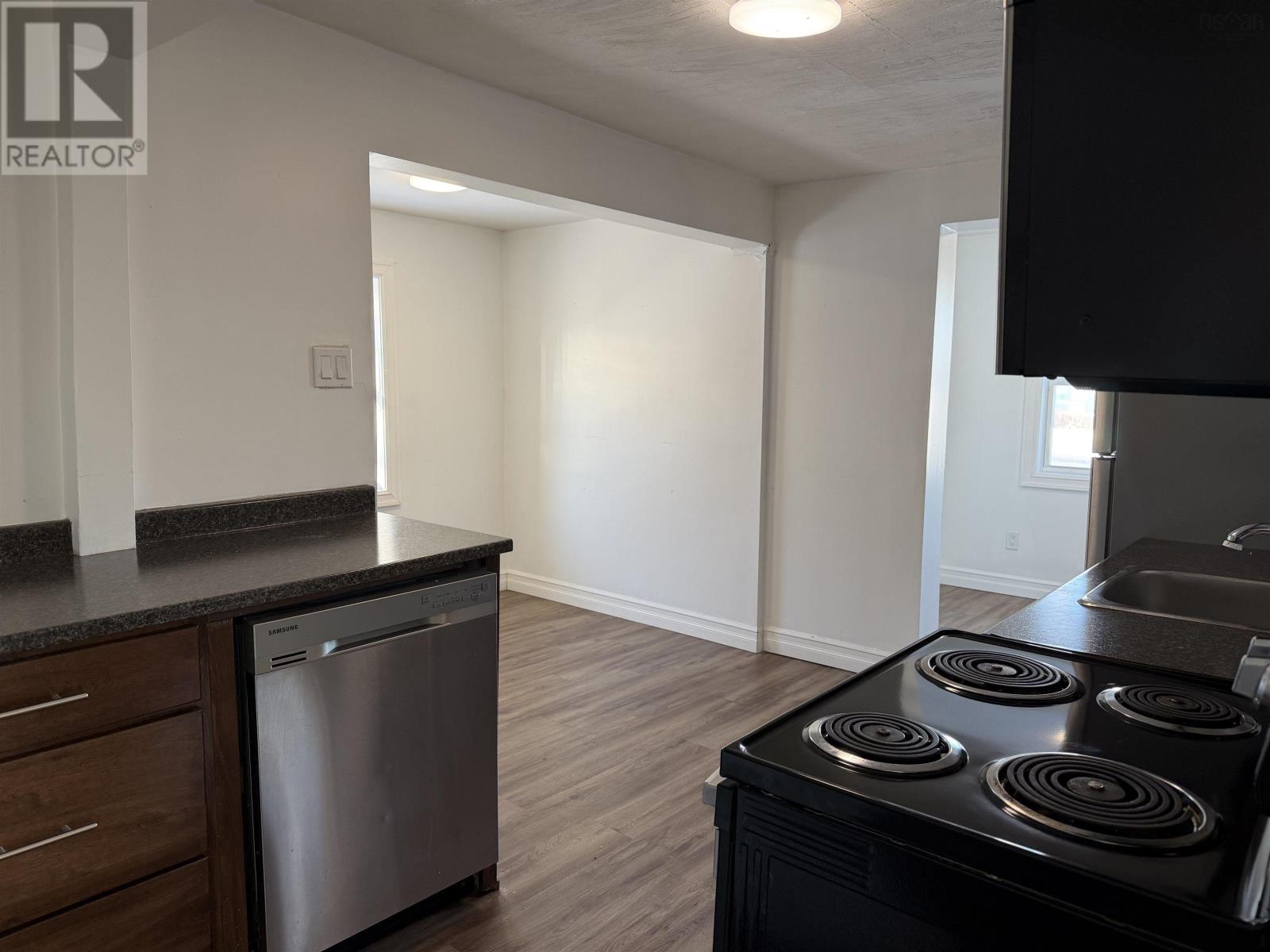 Property 9 of 27 of 250 North Main Street