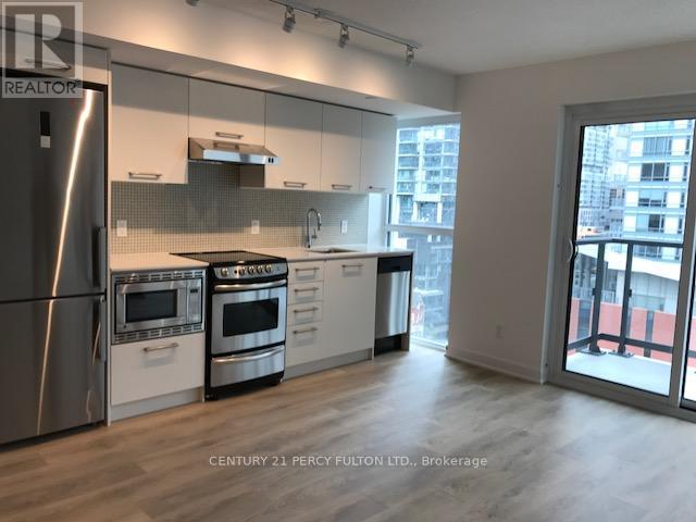 1016 - 87 PETER STREET - Photo 2 of 13, Toronto (Waterfront Communities), Ontario