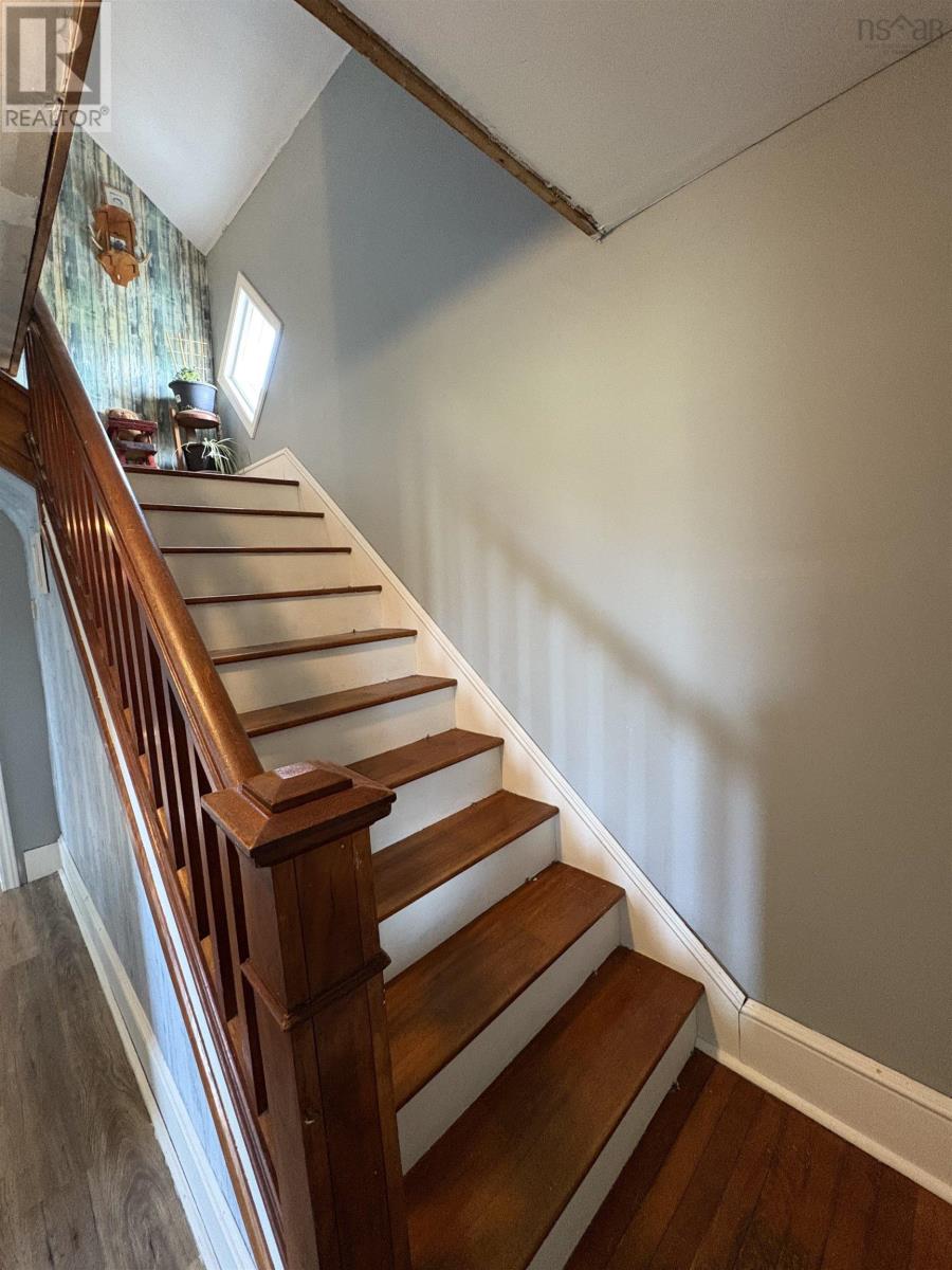 Property 21 of 40 of 10250 Highway 4