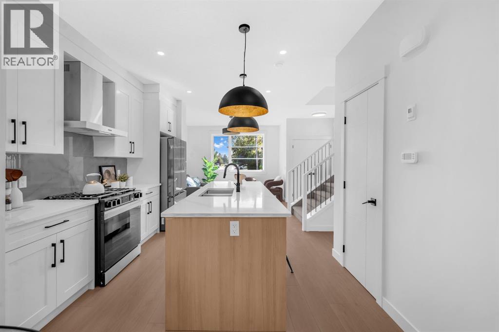 Single Family House for Sale in   Street NW Capitol Hill Calgary 