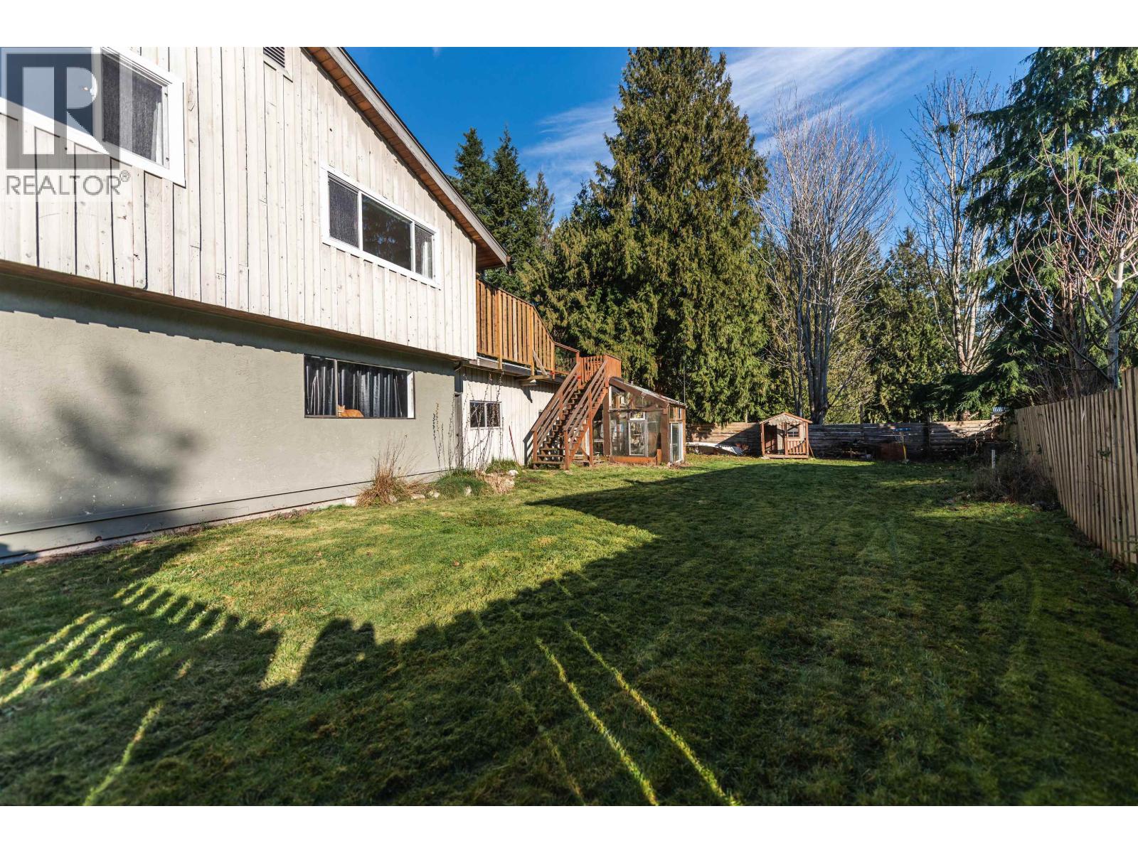 7862 EAGLE DRIVE, Halfmoon Bay