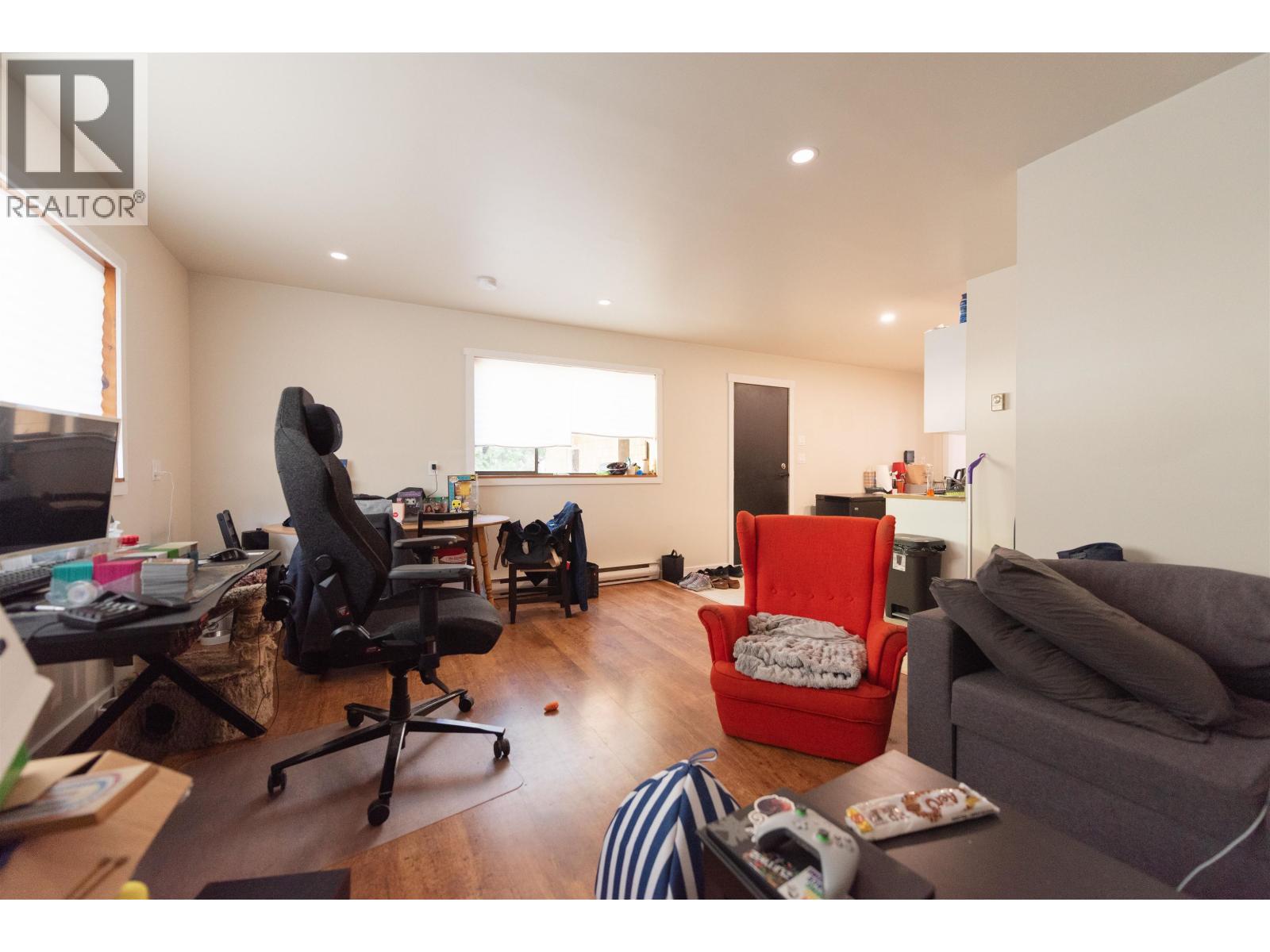 7862 EAGLE DRIVE, Halfmoon Bay