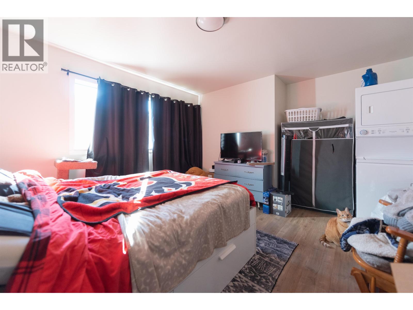 7862 EAGLE DRIVE, Halfmoon Bay