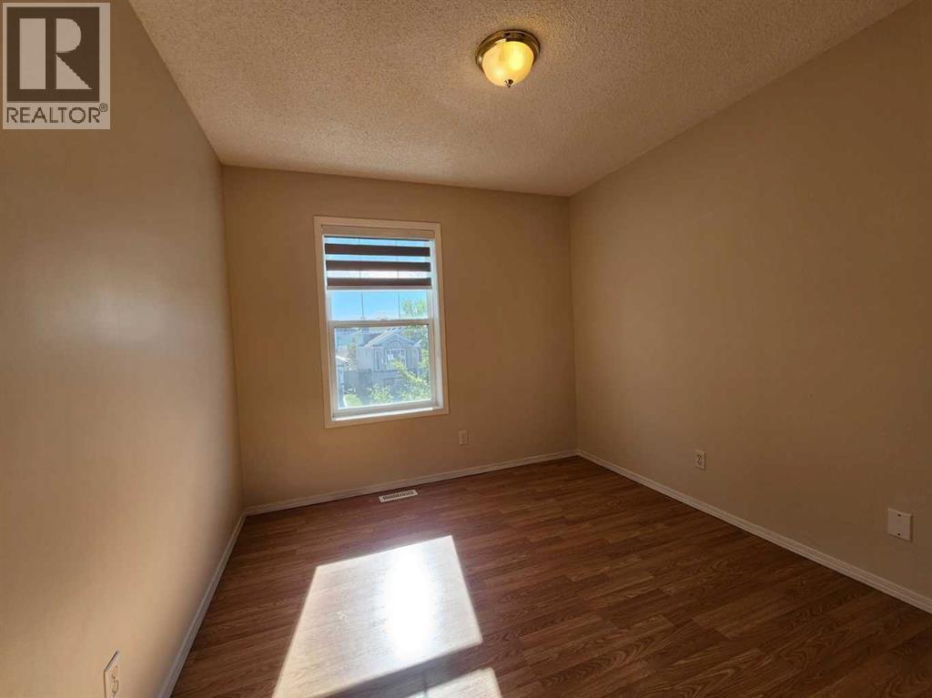 Single Family House for Sale in  Harvest Rose Circle NE Harvest Hills Calgary 