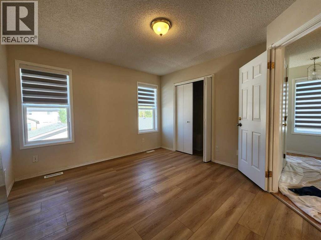 Single Family House for Sale in  Harvest Rose Circle NE Harvest Hills Calgary 