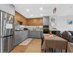 1101 13359 Old Yale Road, Surrey, BC V3T0S4 Photo 8