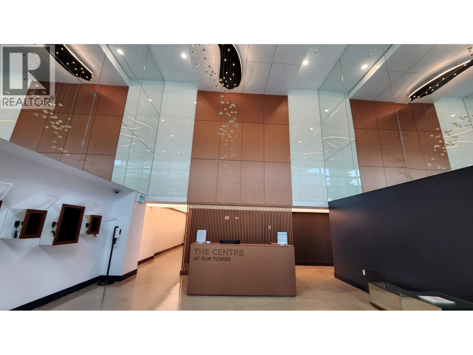 524 6378 SILVER Avenue - photo 2