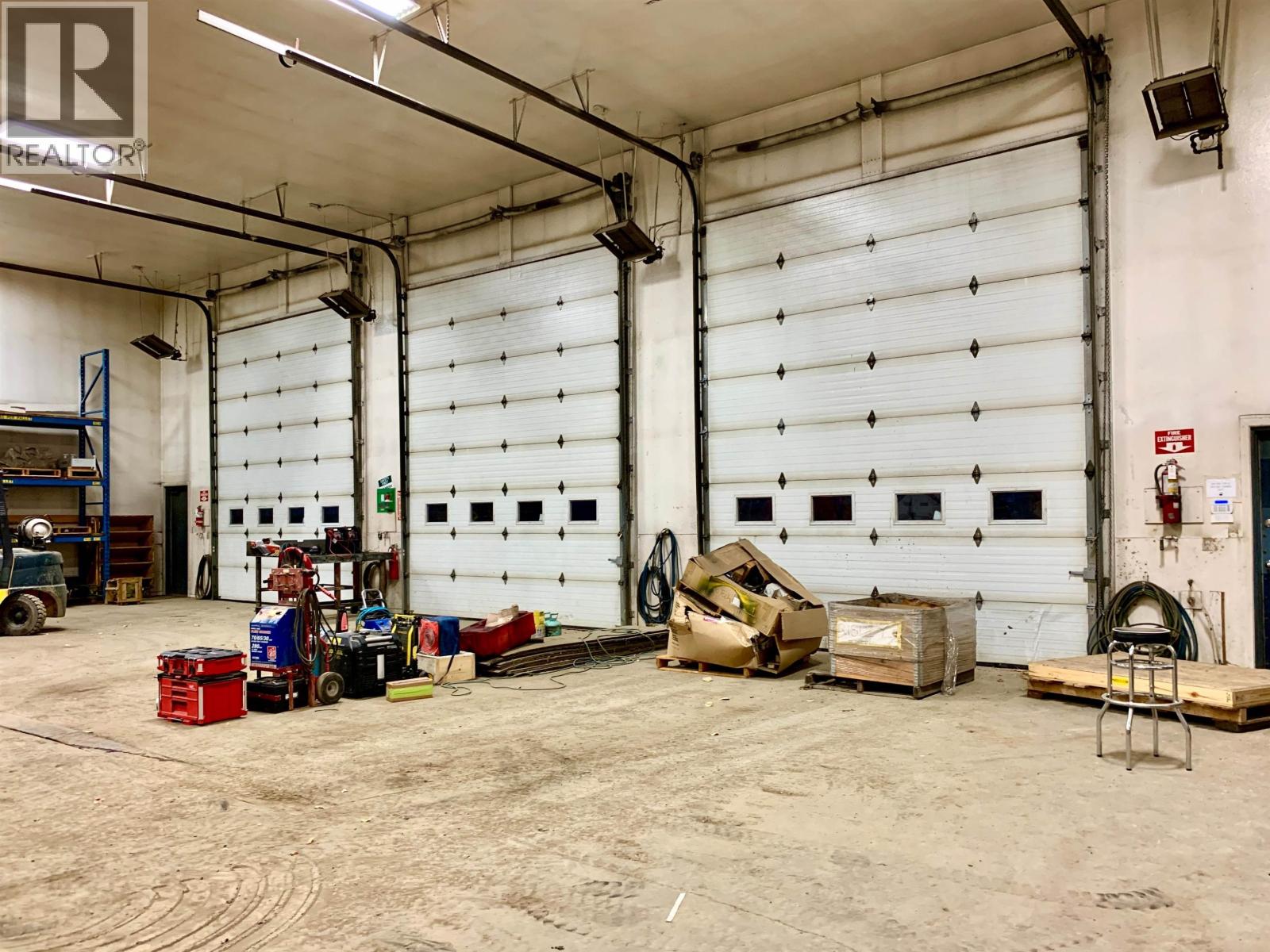 Photo 12 of 39 — 2057 1ST AVENUE · Prince George, BC