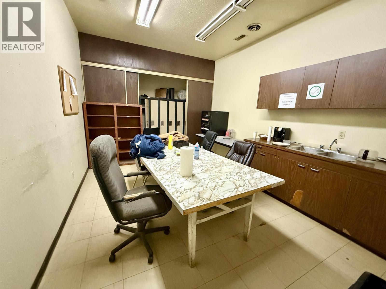 2057 1ST AVENUE, Prince George