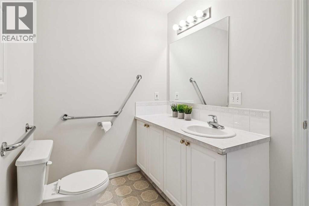 Single Family House for Sale in    Street SW Glenbrook Calgary 