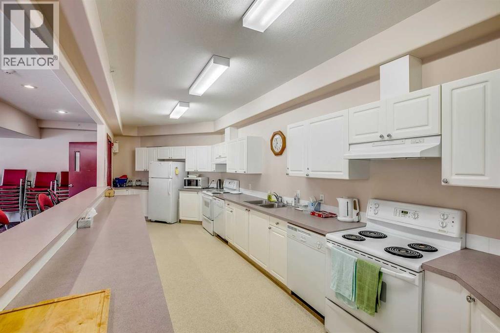 Single Family House for Sale in    Street SW Glenbrook Calgary 