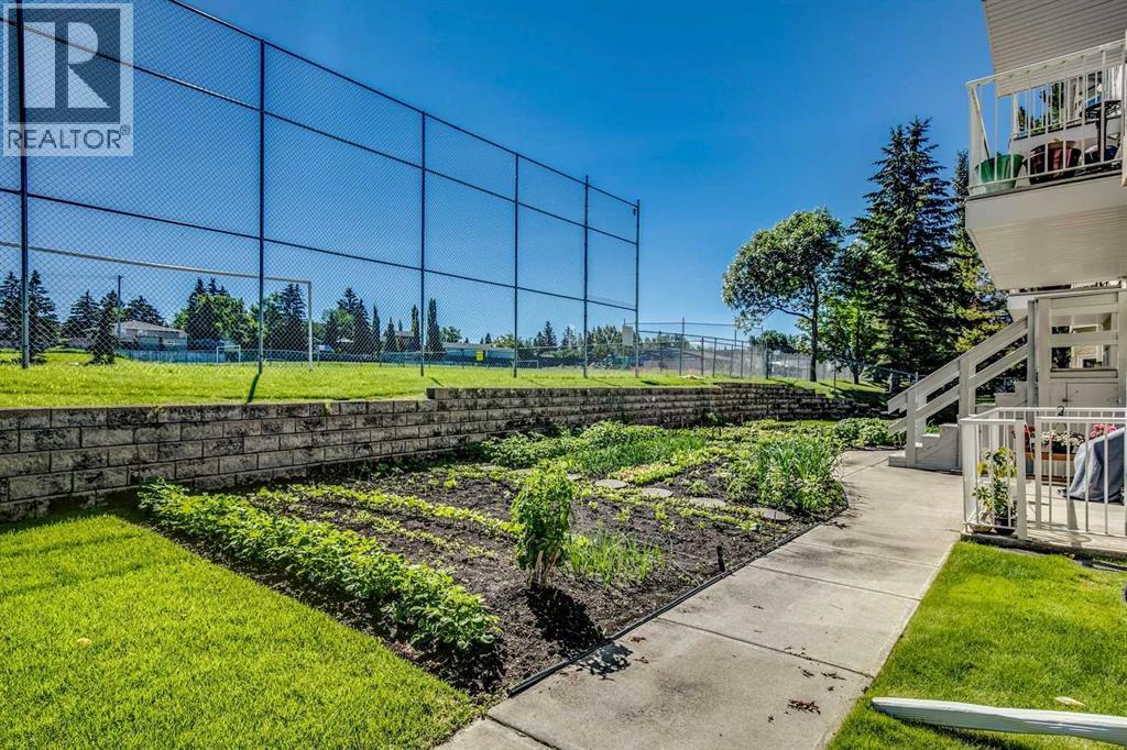 Single Family House for Sale in    Street SW Glenbrook Calgary 