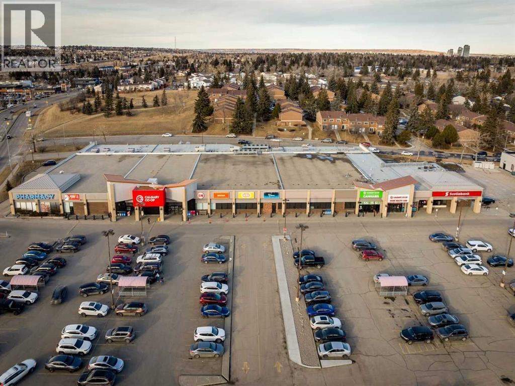 Single Family House for Sale in    Street SW Glenbrook Calgary 