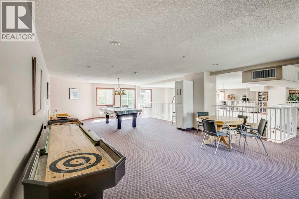 Single Family House for Sale in    Street SW Glenbrook Calgary 