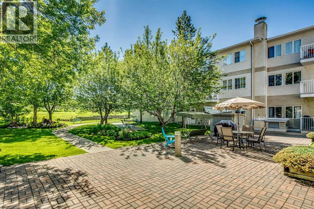 Single Family House for Sale in    Street SW Glenbrook Calgary 