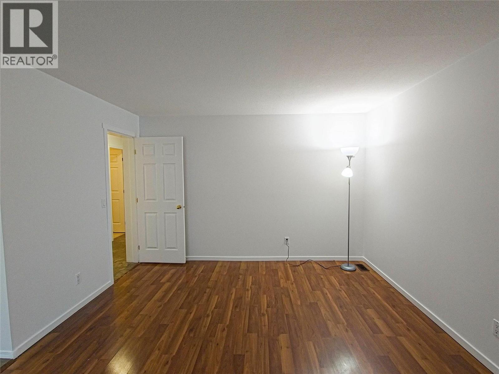 1605 15 Avenue, Vernon