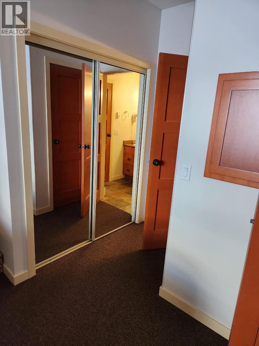 222 255 Feathertop Way, Big White