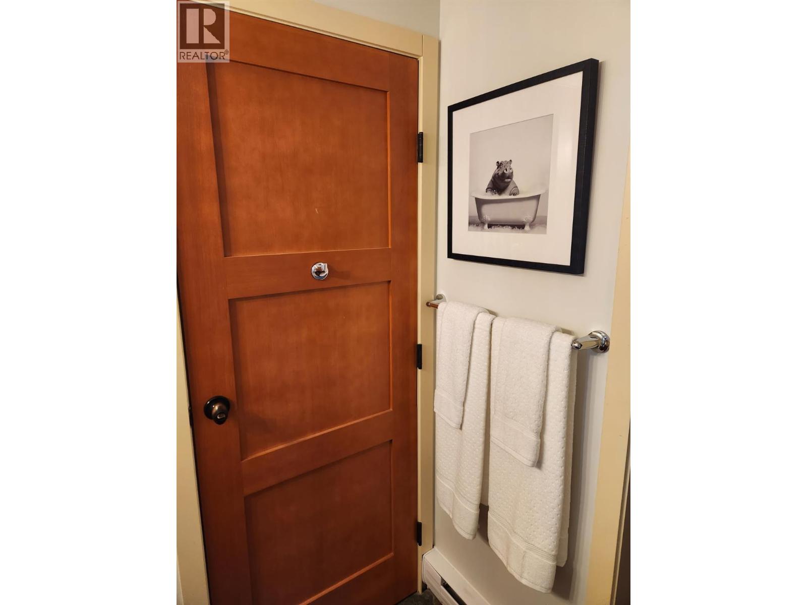 222 255 Feathertop Way, Big White