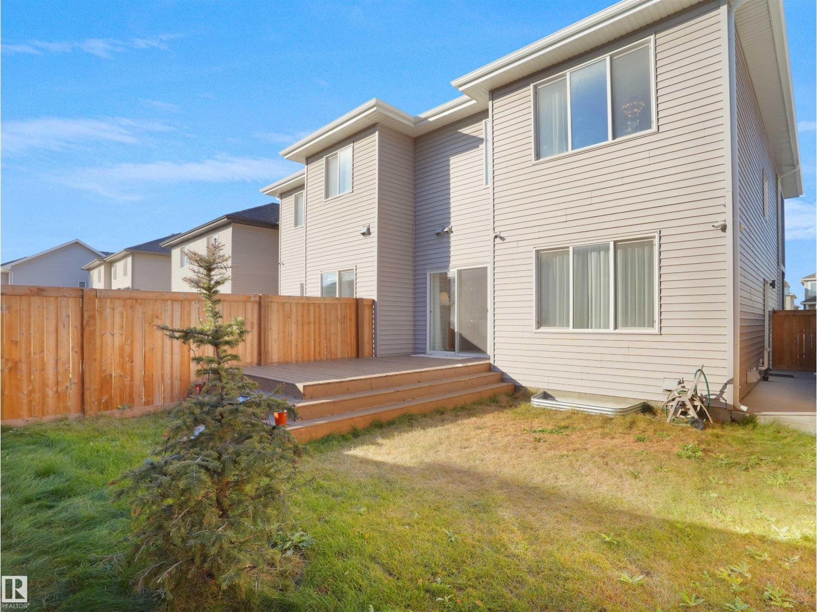 207 41 AV NW - 5