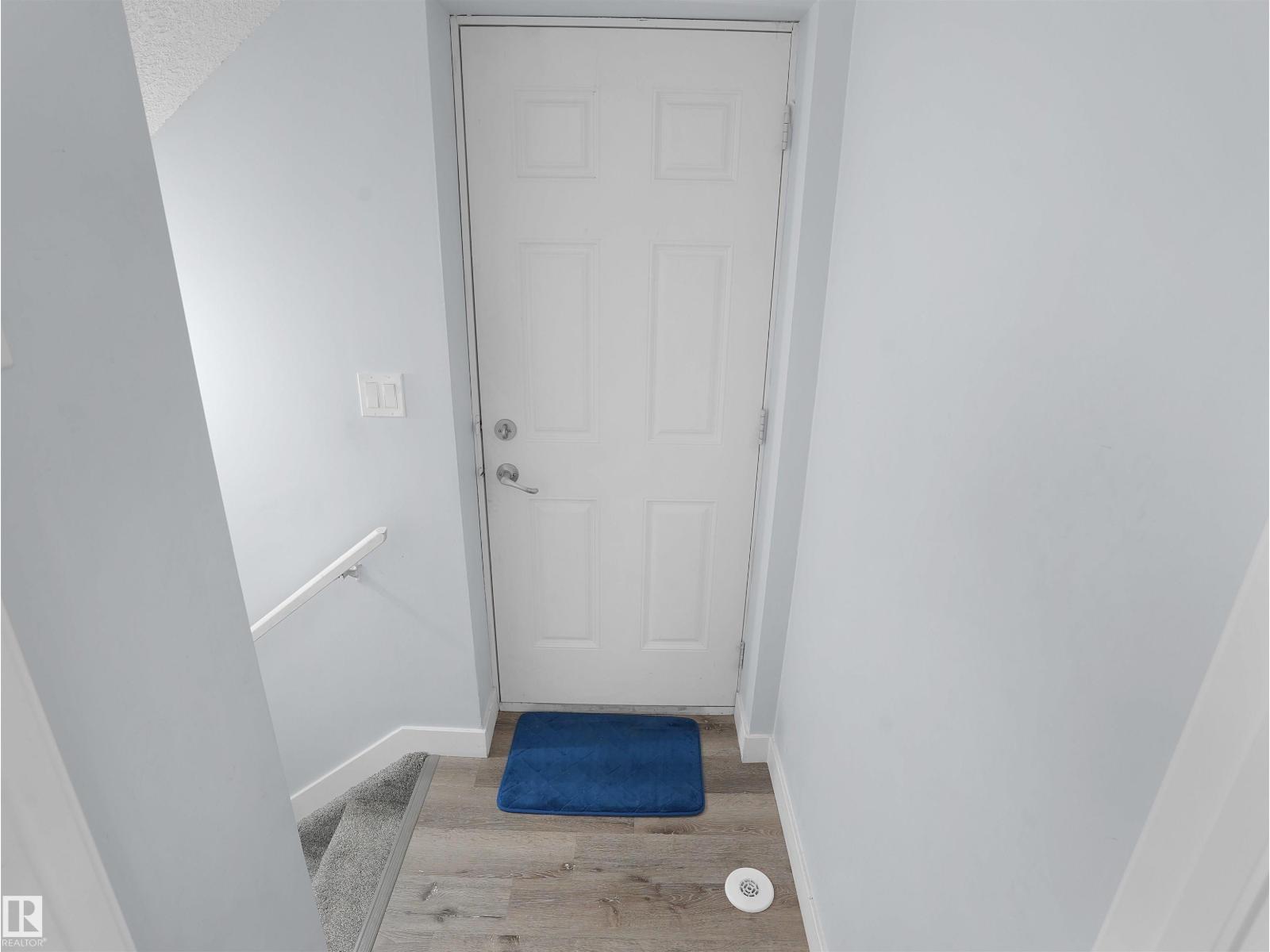 207 41 AV NW - 25