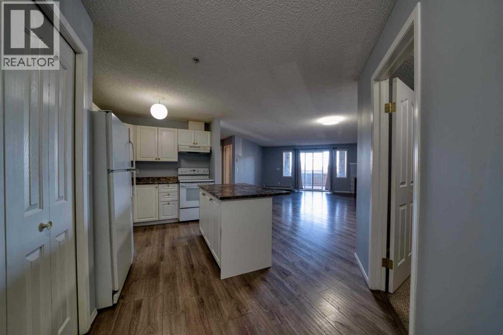 Single Family House for Sale in   Somervale Court SW Somerset Calgary 