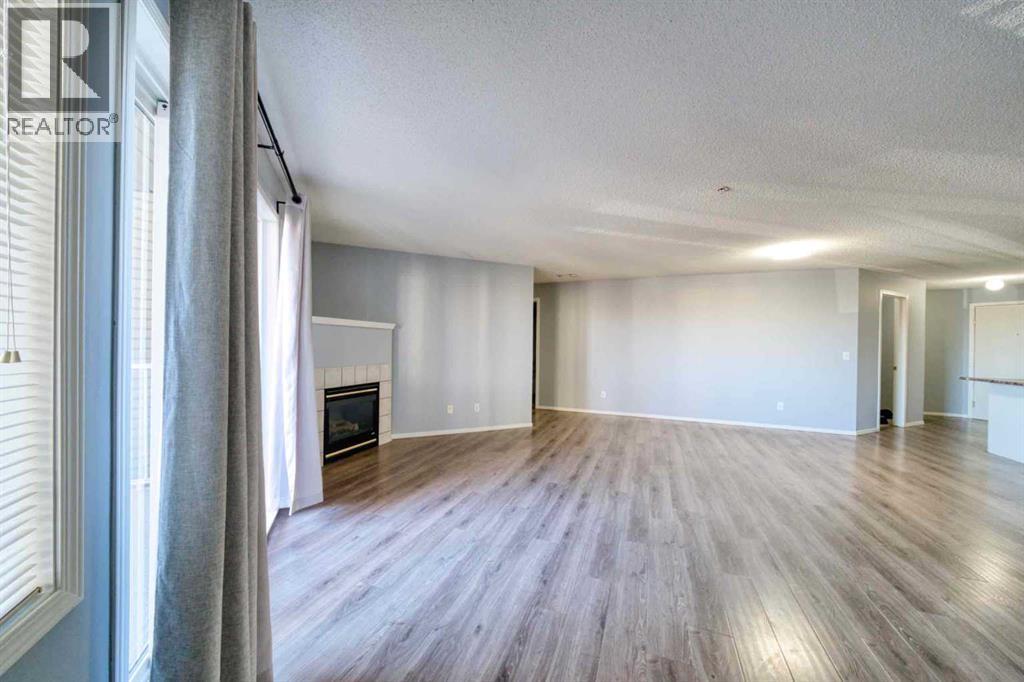 Single Family House for Sale in   Somervale Court SW Somerset Calgary 