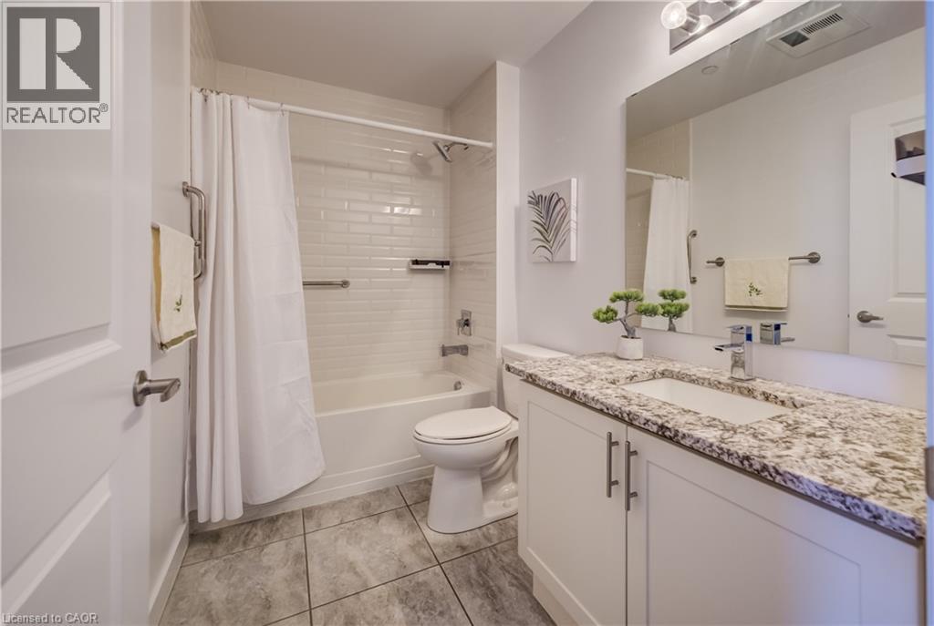 35 SOUTHSHORE Crescent Unit# 303, Stoney Creek, Ontario, L8E0J2 — Photo 28