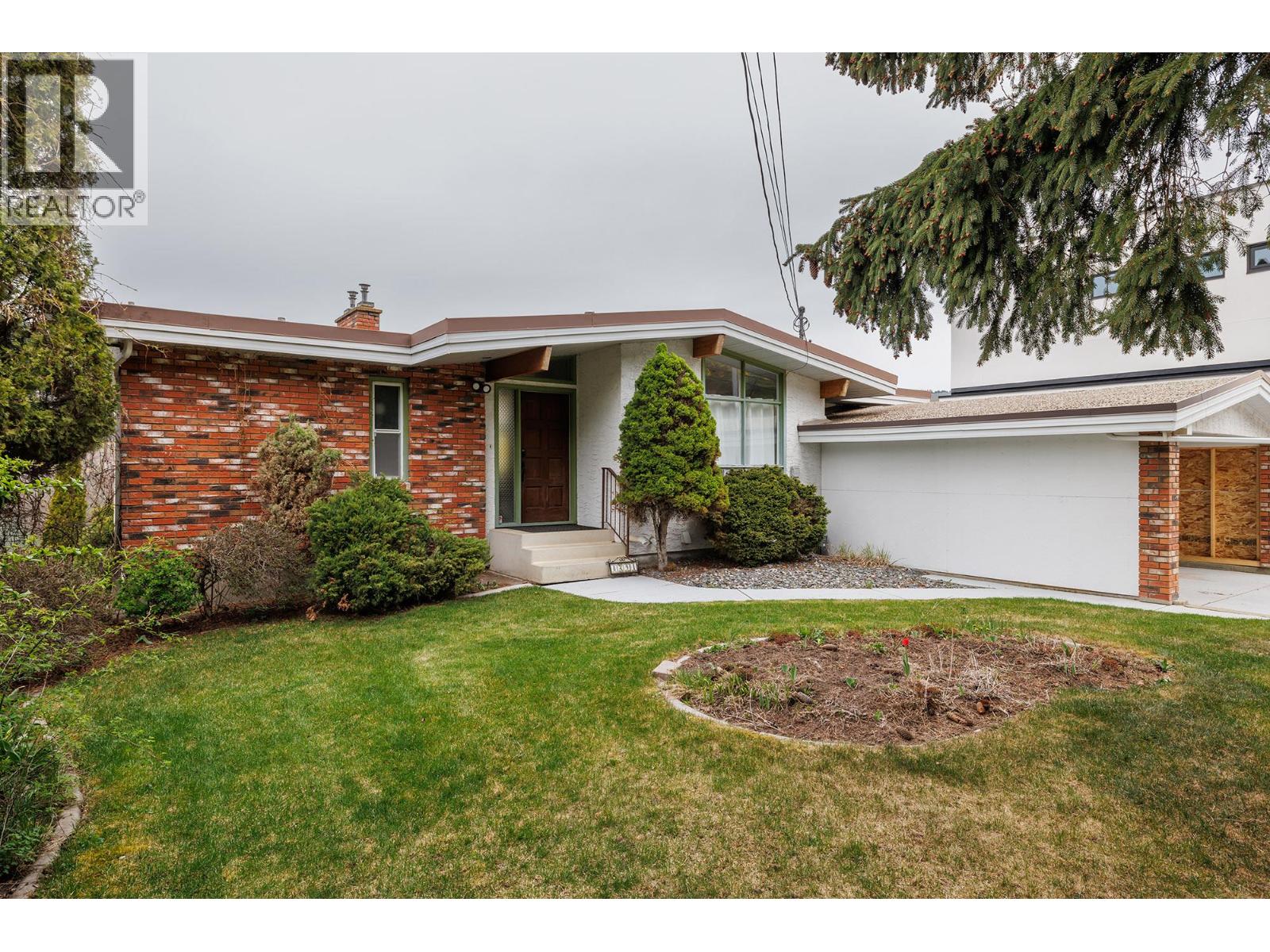 8291 Okanagan Landing Road, Vernon