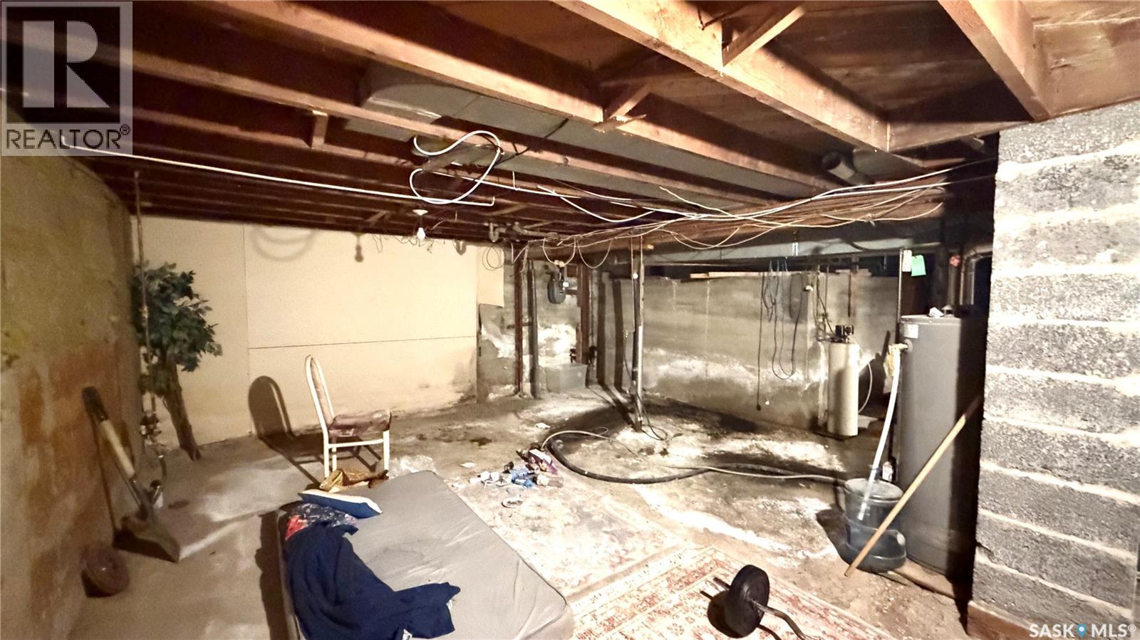 260 Ferguson STREET — photo 31