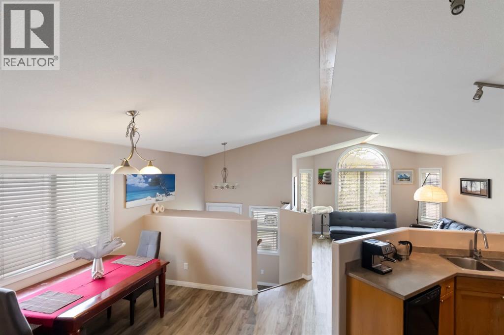 228 Paris Crescent, Fort McMurray