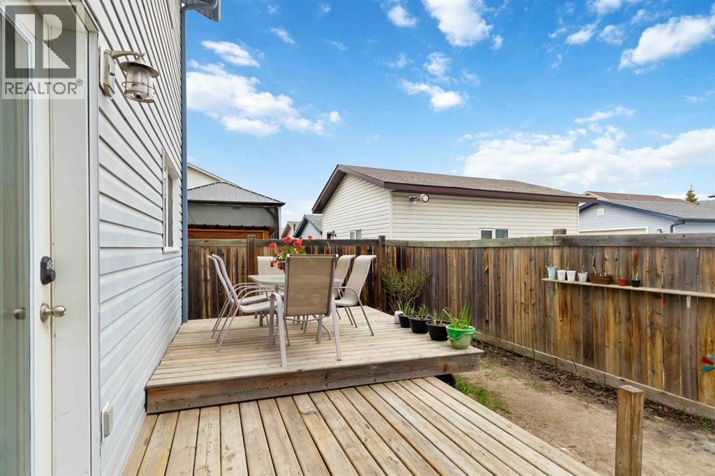 228 Paris Crescent, Fort McMurray