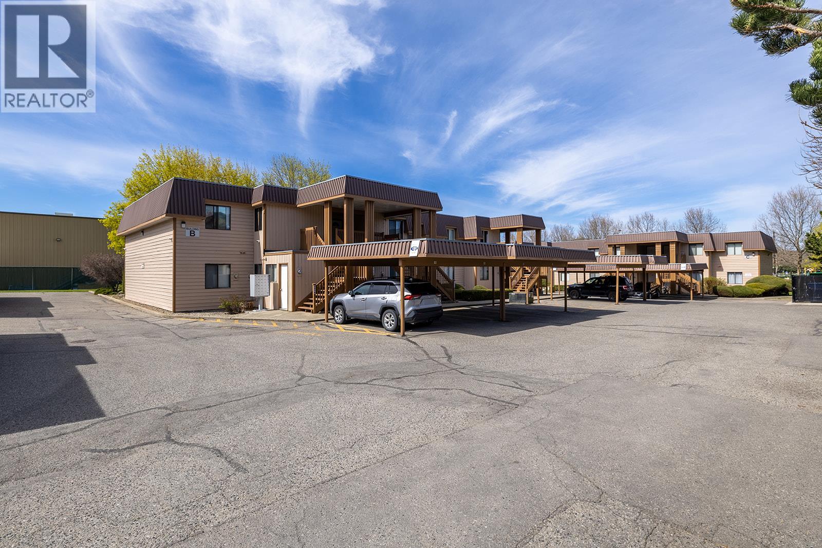  880 Badke Road, Kelowna