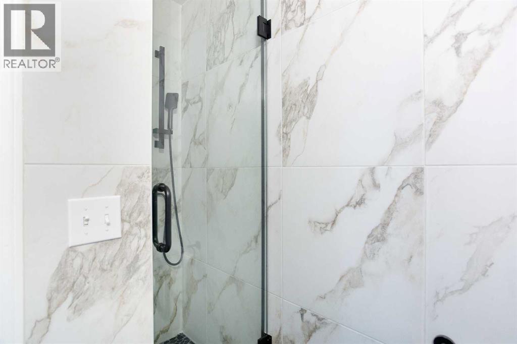 Single Family House for Sale in  Saddlecrest Way NE Saddle Ridge Calgary 