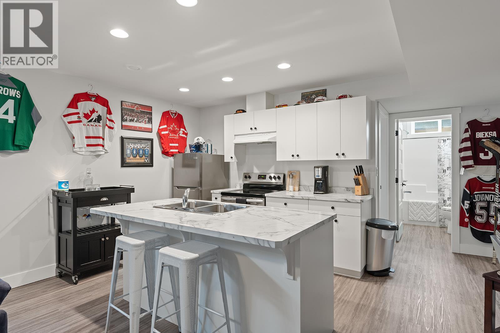 1 1441 20 Avenue Southeast, Salmon Arm