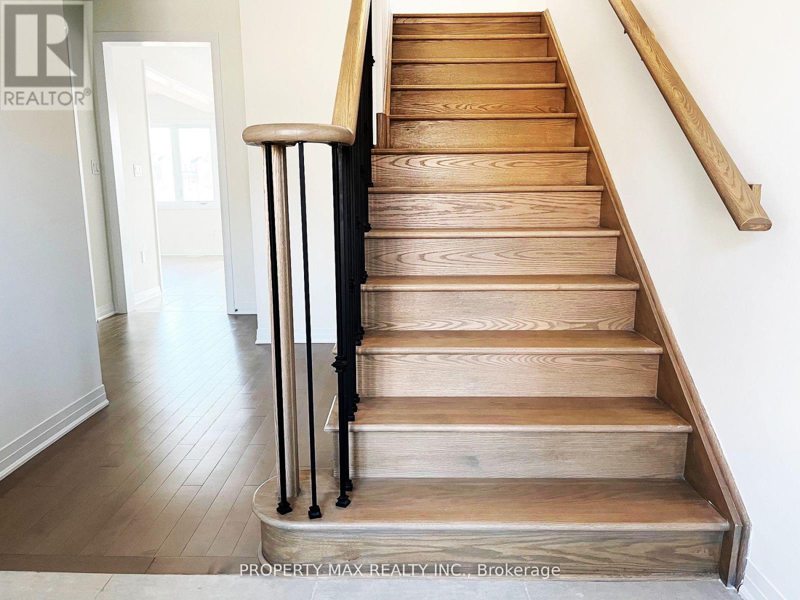 120 PORT CRESCENT - Photo 5 of 10, Welland (Dain City), Ontario