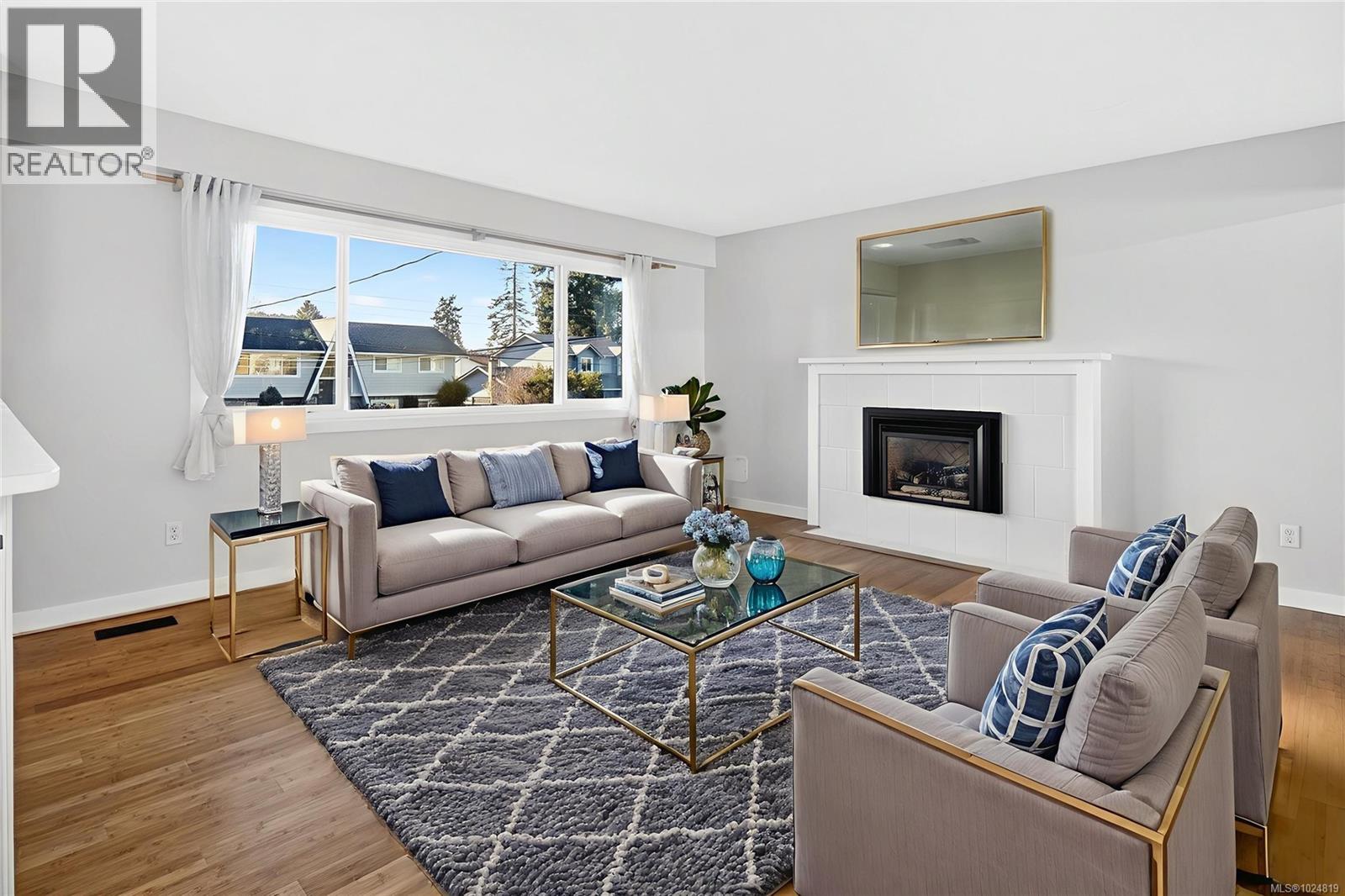 2424 Marlene Dr, Colwood