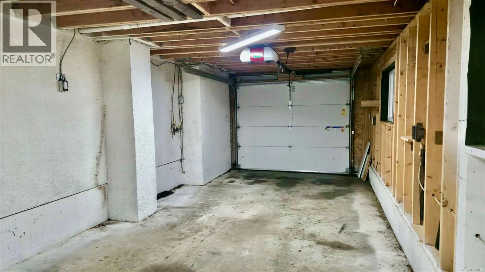 2424 Marlene Dr, Colwood