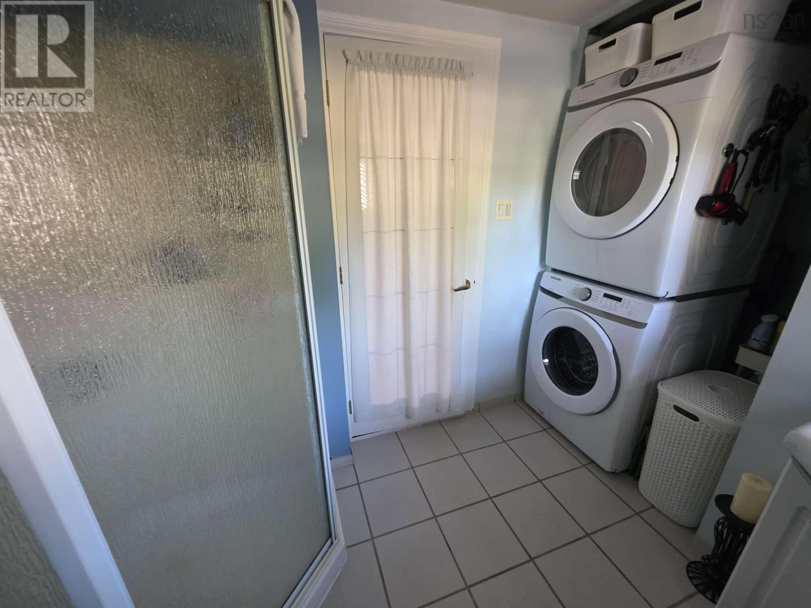 Property 21 of 30 of 212 Patterson Street